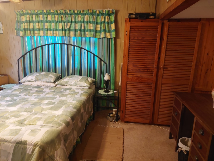 4 Bedroom Property for Sale in Christmas Rock Eastern Cape